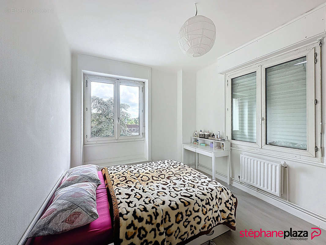 Appartement à LYON-8E