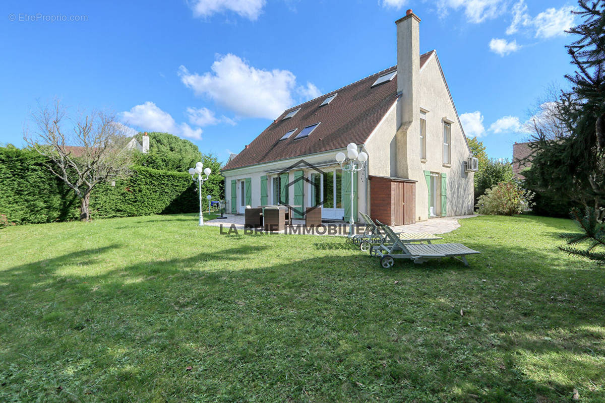 Maison à MAROLLES-EN-BRIE