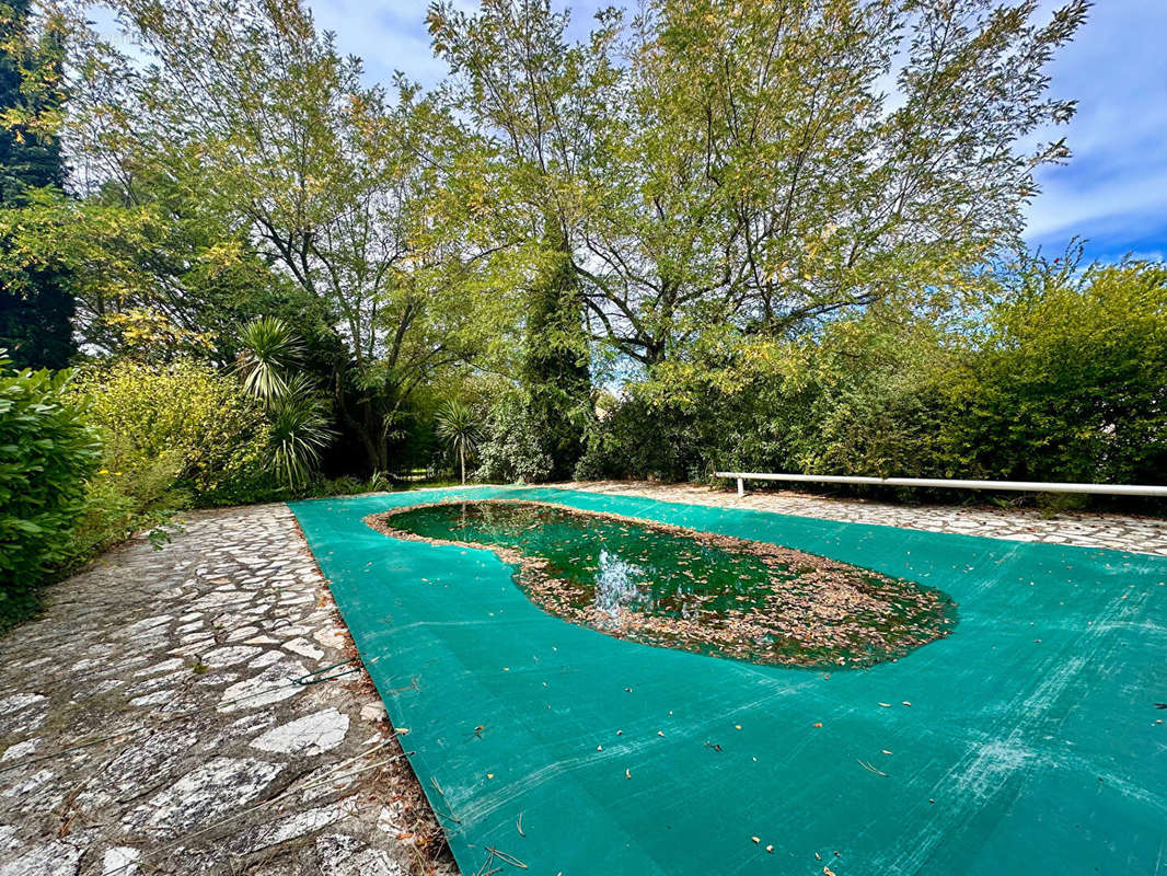 Maison à VAISON-LA-ROMAINE