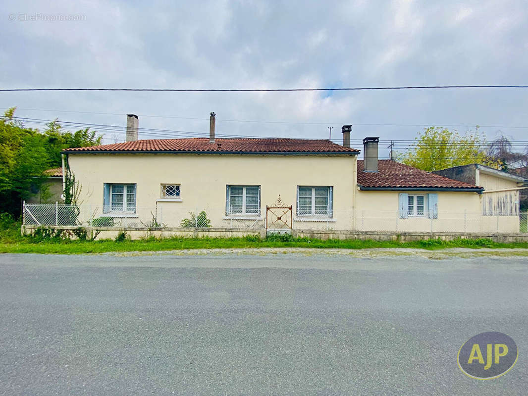 Maison à GAILLAN-EN-MEDOC