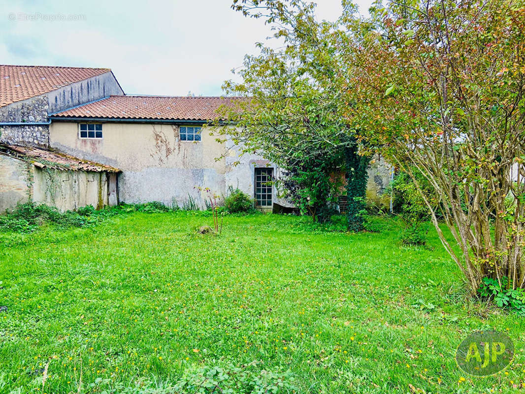 Maison à GAILLAN-EN-MEDOC