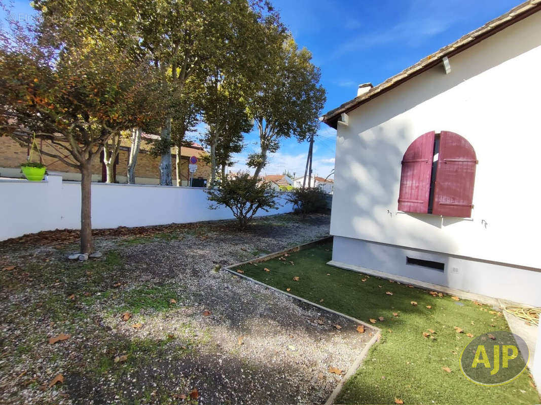 Maison à PAUILLAC