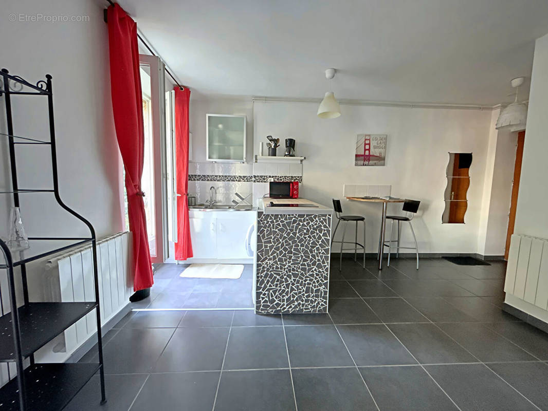 Appartement à SAINT-ETIENNE