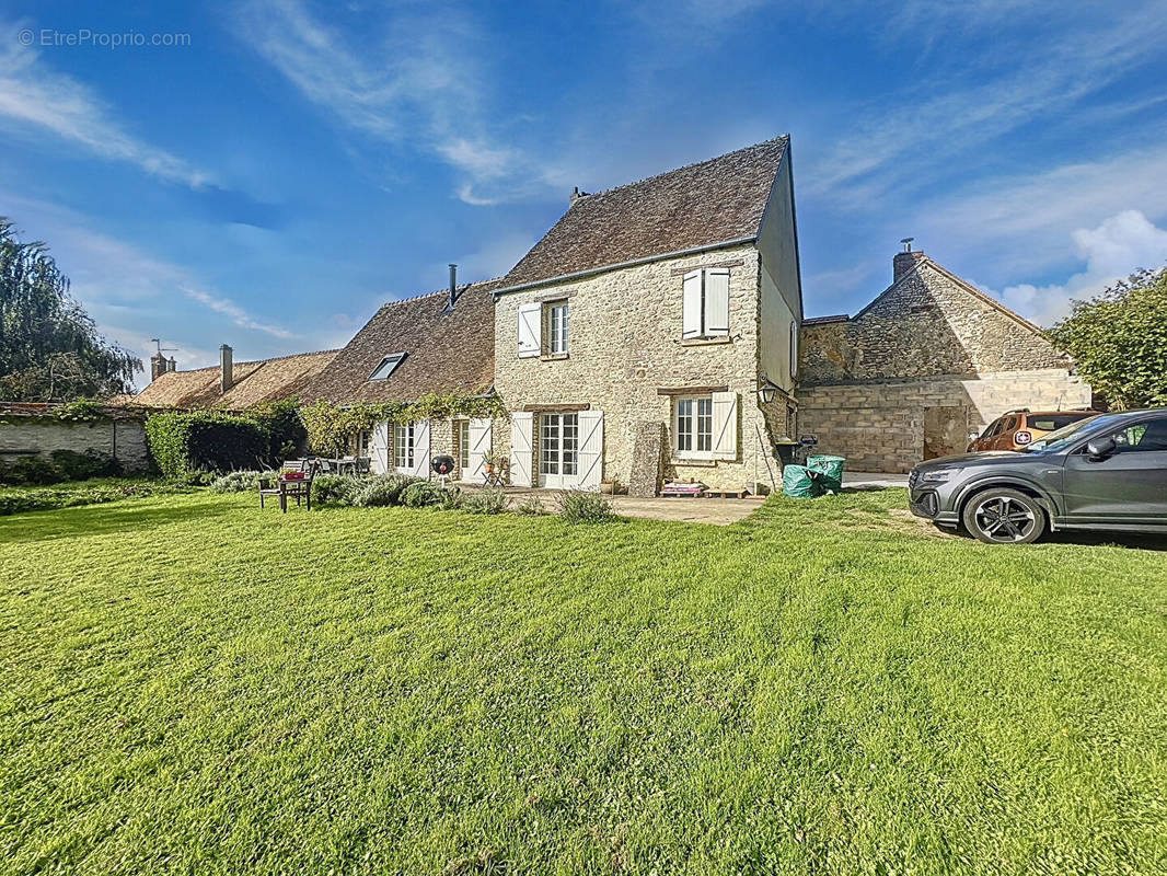 Maison à CHAUMONT-EN-VEXIN