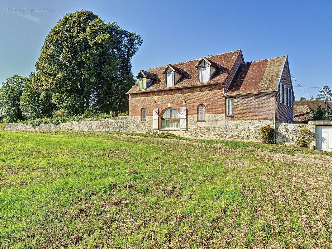 Maison à MAGNY-EN-VEXIN