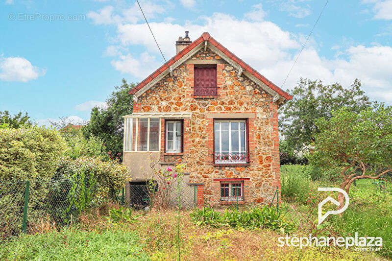 Maison à L&#039;HAY-LES-ROSES