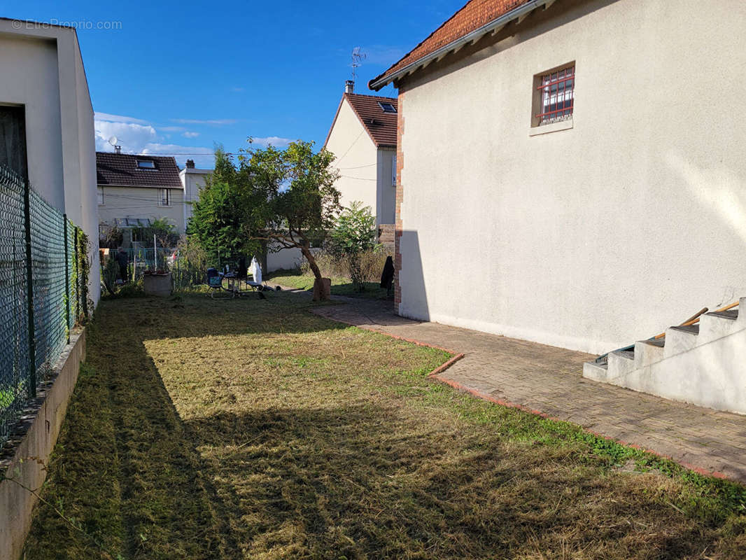 Maison à L&#039;HAY-LES-ROSES