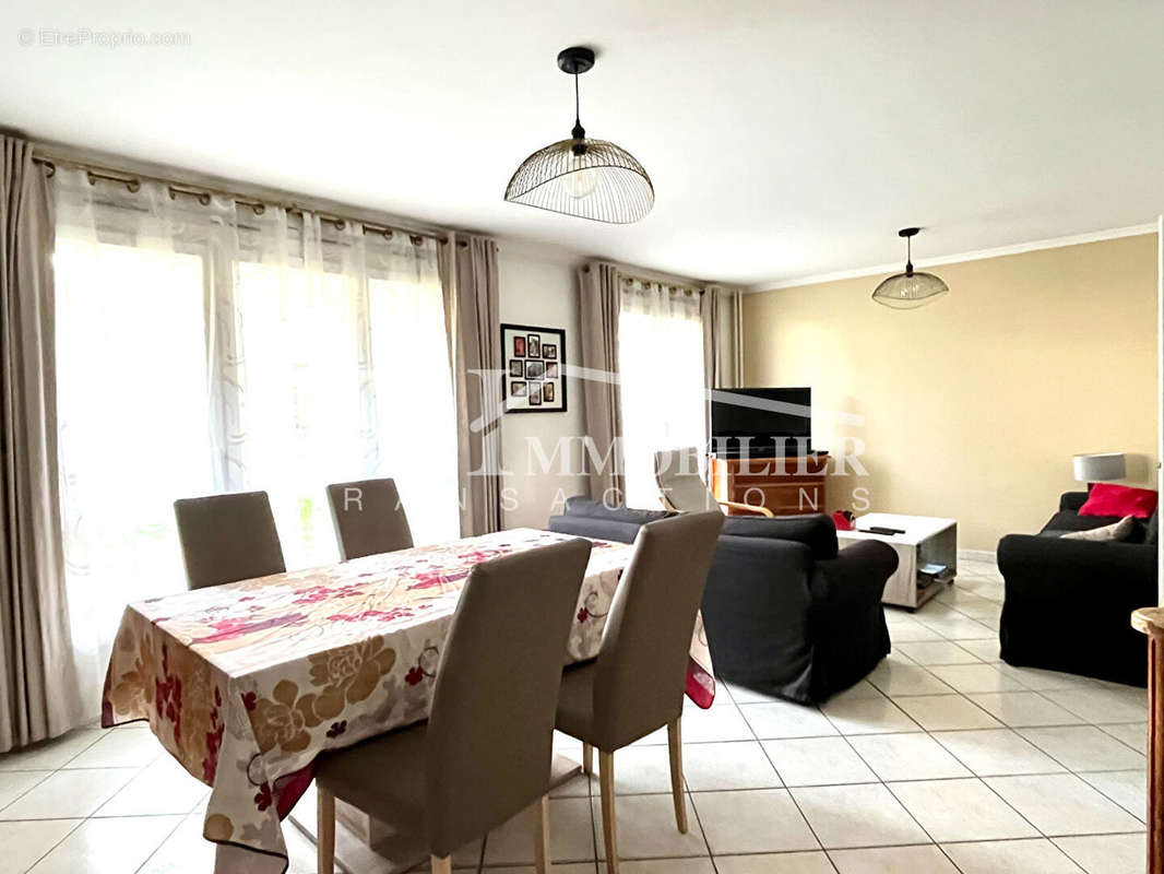 Appartement à ERMONT