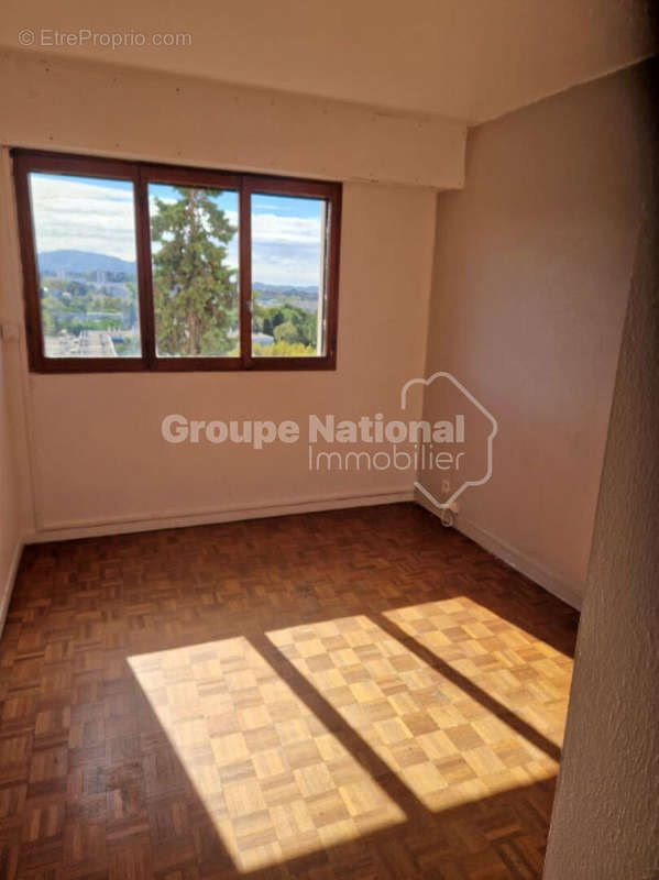 Appartement à MARSEILLE-13E