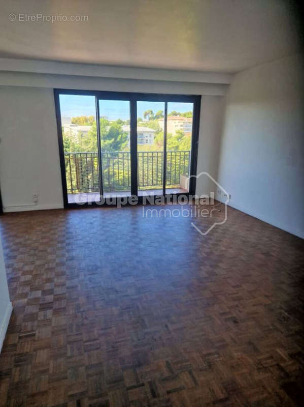 Appartement à MARSEILLE-13E