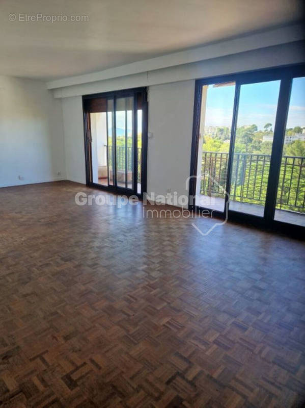 Appartement à MARSEILLE-13E