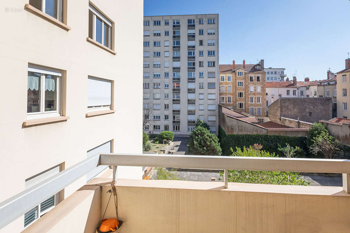 Appartement à LYON-3E