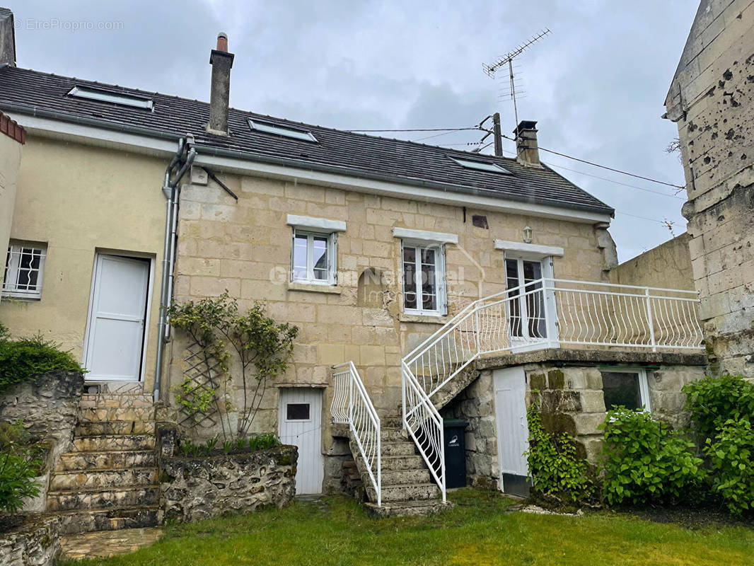 Maison à TRACY-LE-MONT