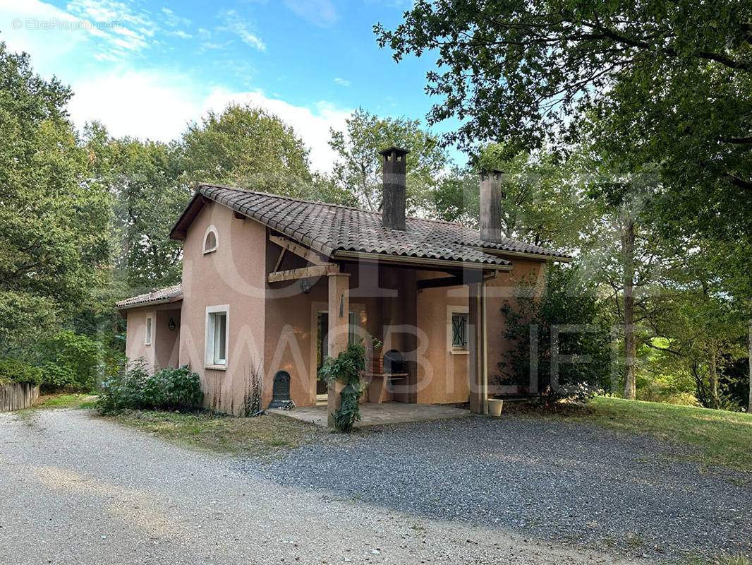 Maison à PONT-DE-LARN