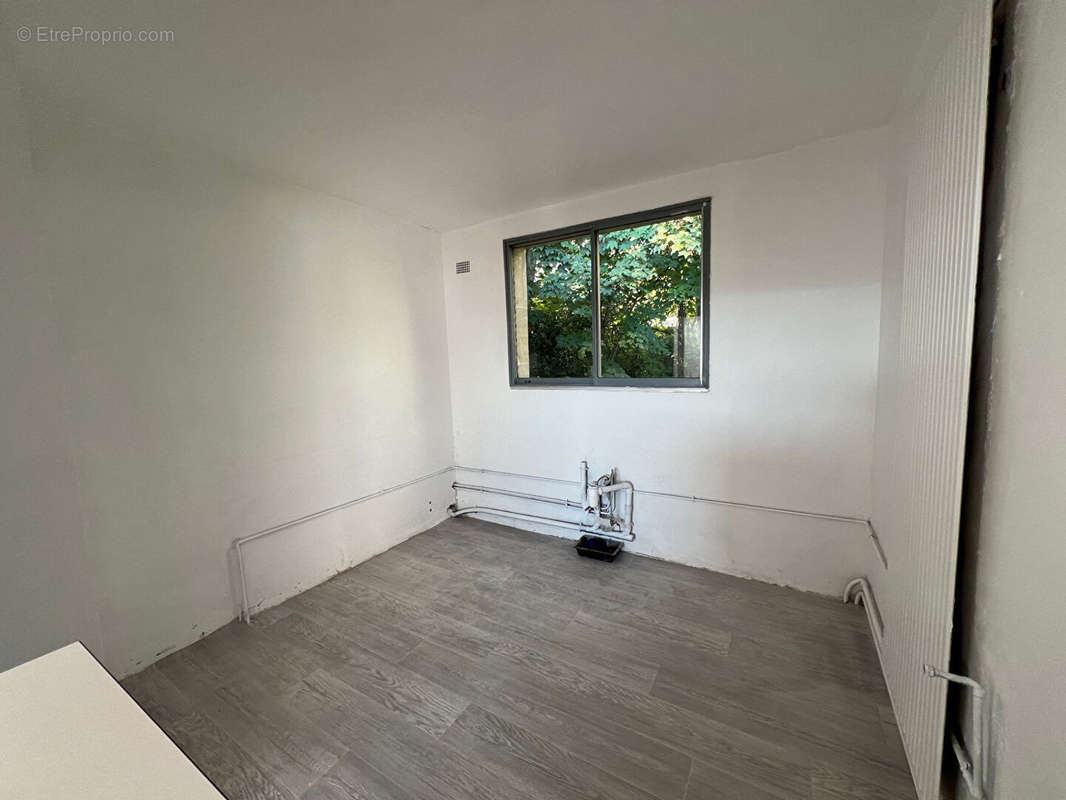 Appartement à LE PERREUX-SUR-MARNE