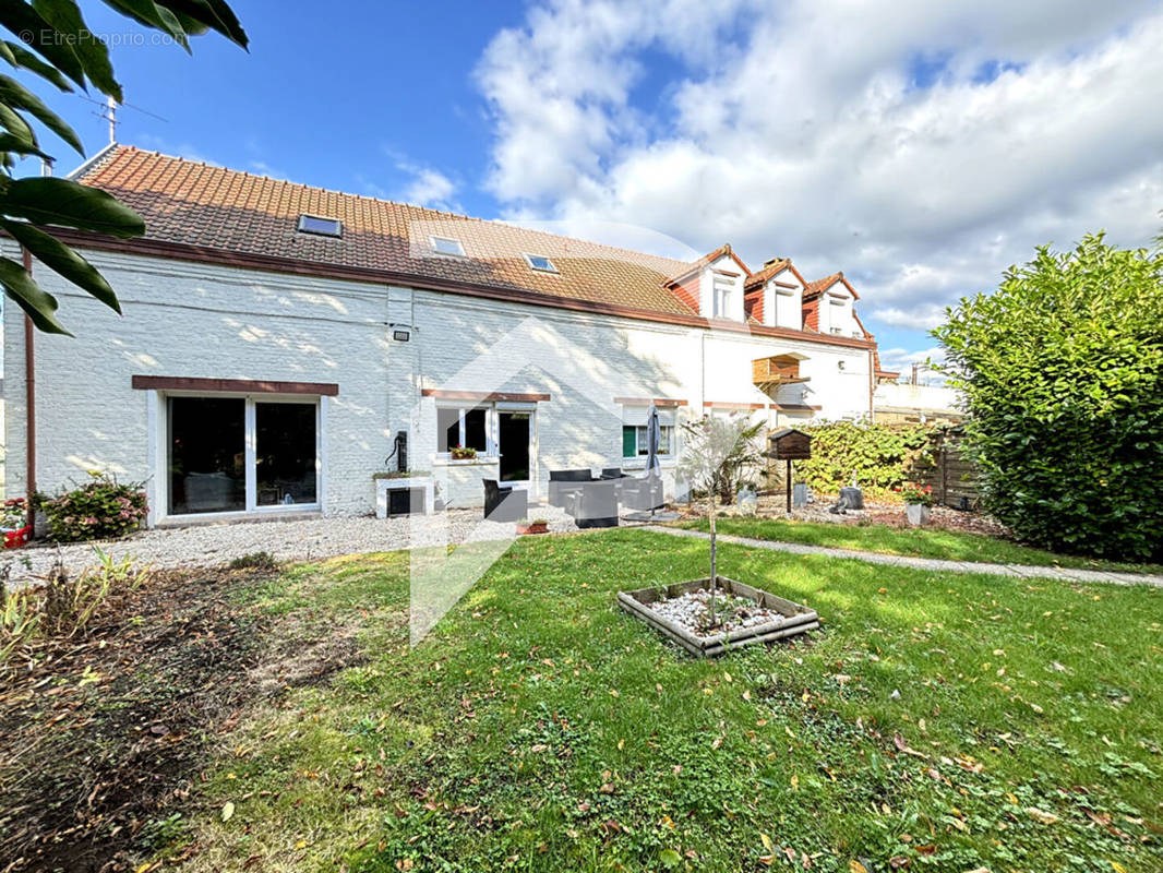 Maison à CAPPELLE-EN-PEVELE