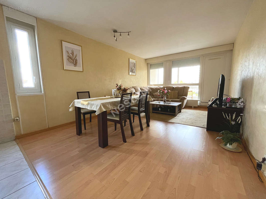 Appartement à VILLEURBANNE