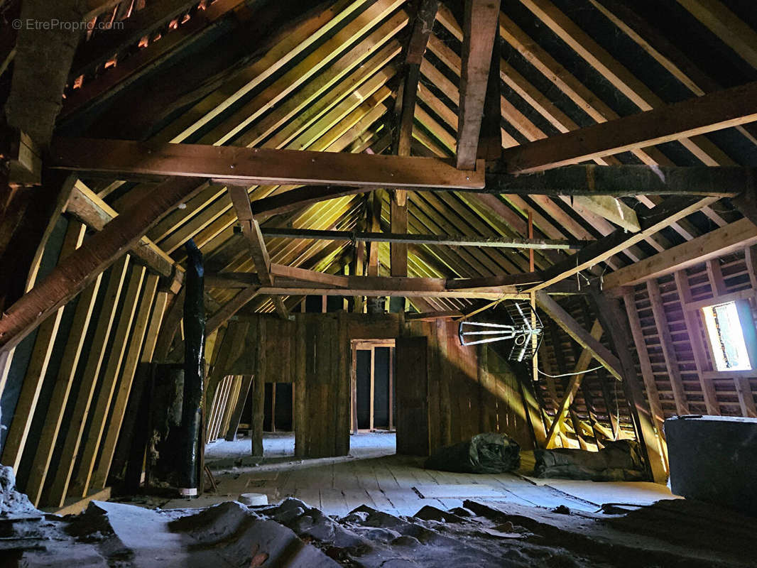 Maison à LE PONT-DE-BEAUVOISIN