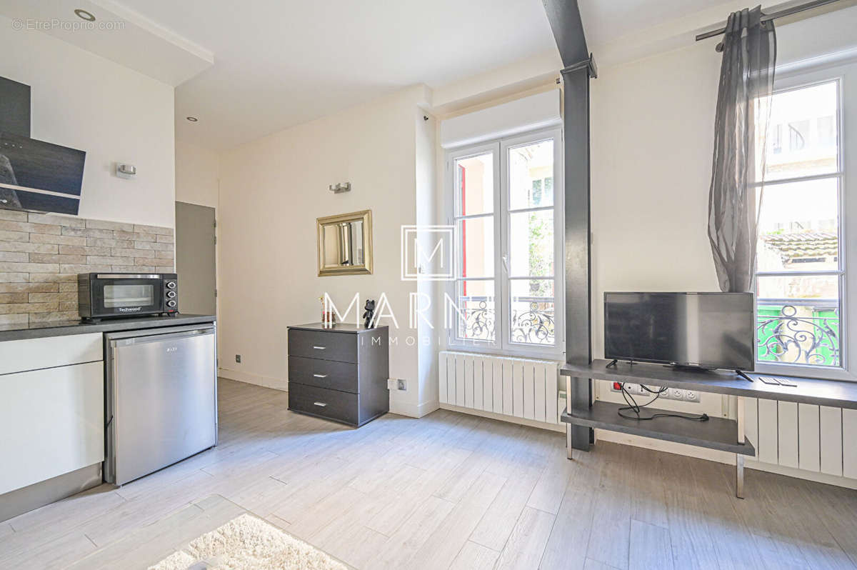 Appartement à PARIS-19E