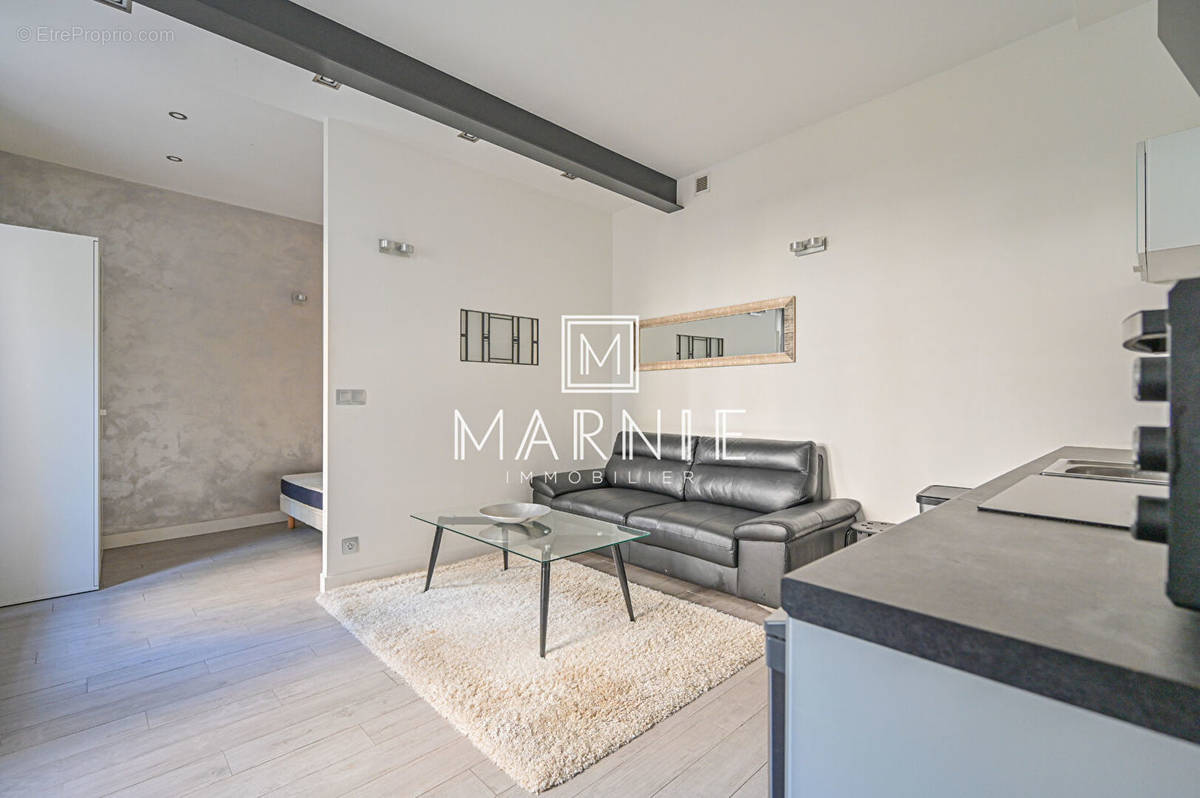 Appartement à PARIS-19E