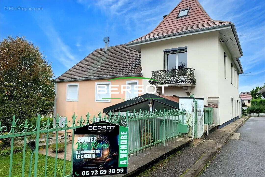 Maison à PONTARLIER