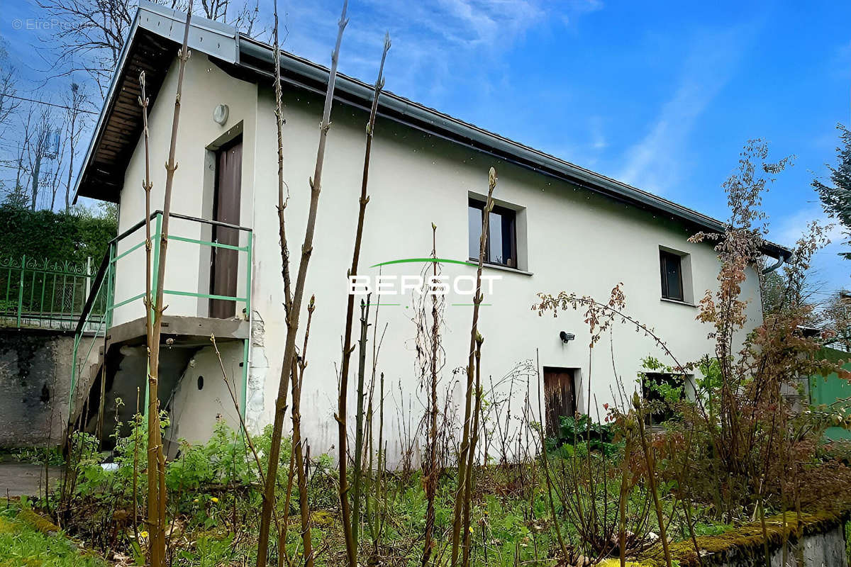 Maison à PONTARLIER