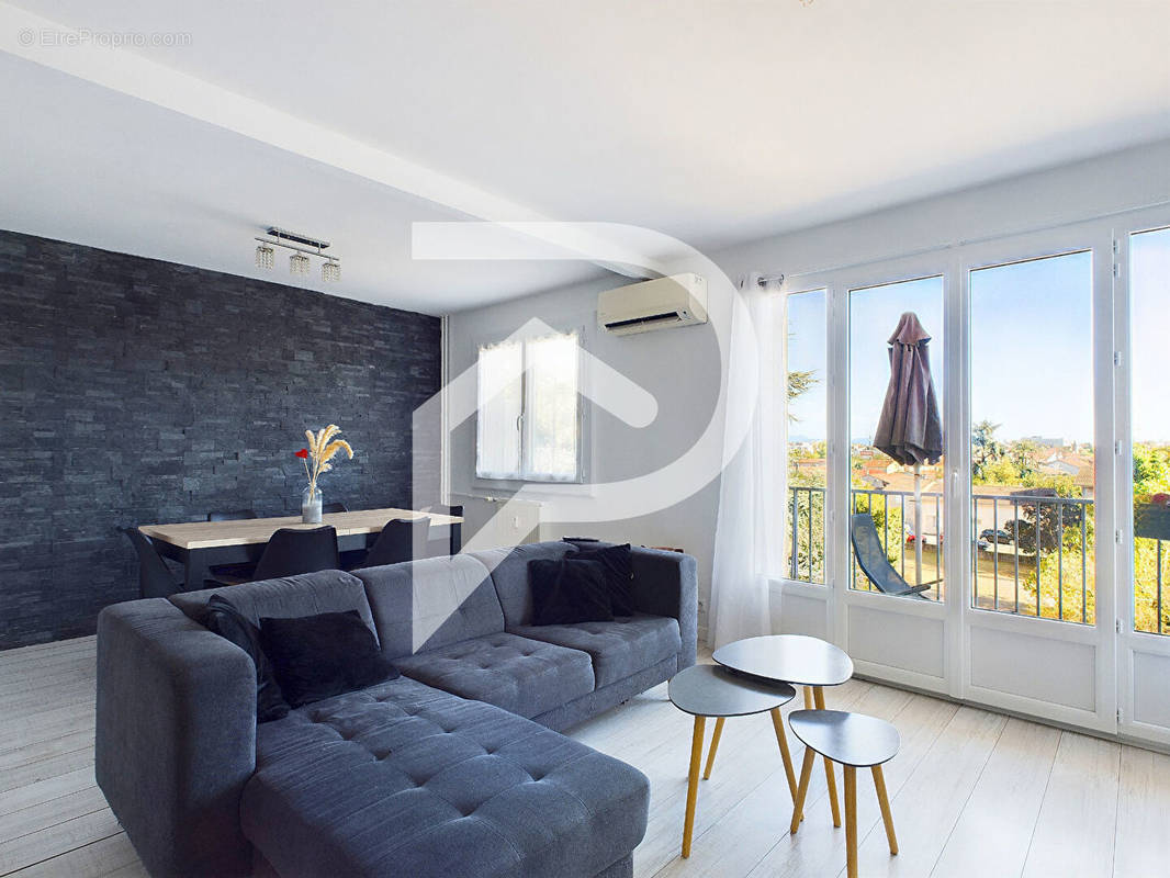 Appartement à BOURG-LES-VALENCE