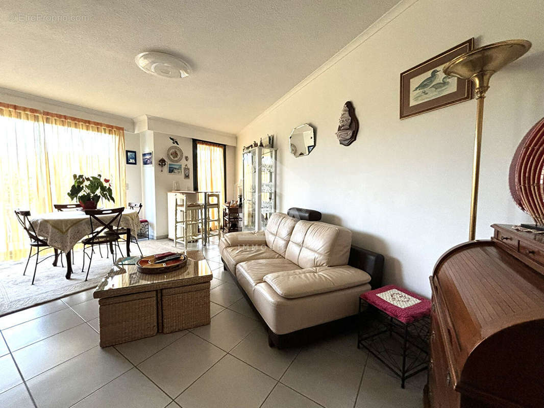 Appartement à FREJUS