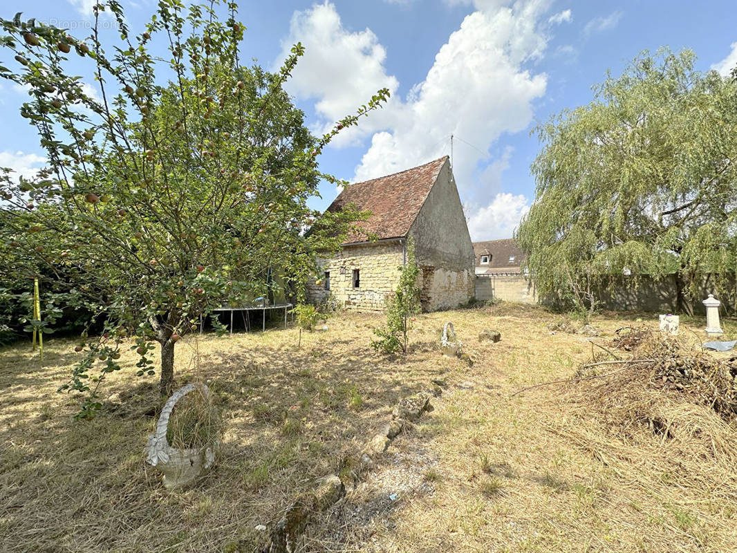 Maison à FLEURY