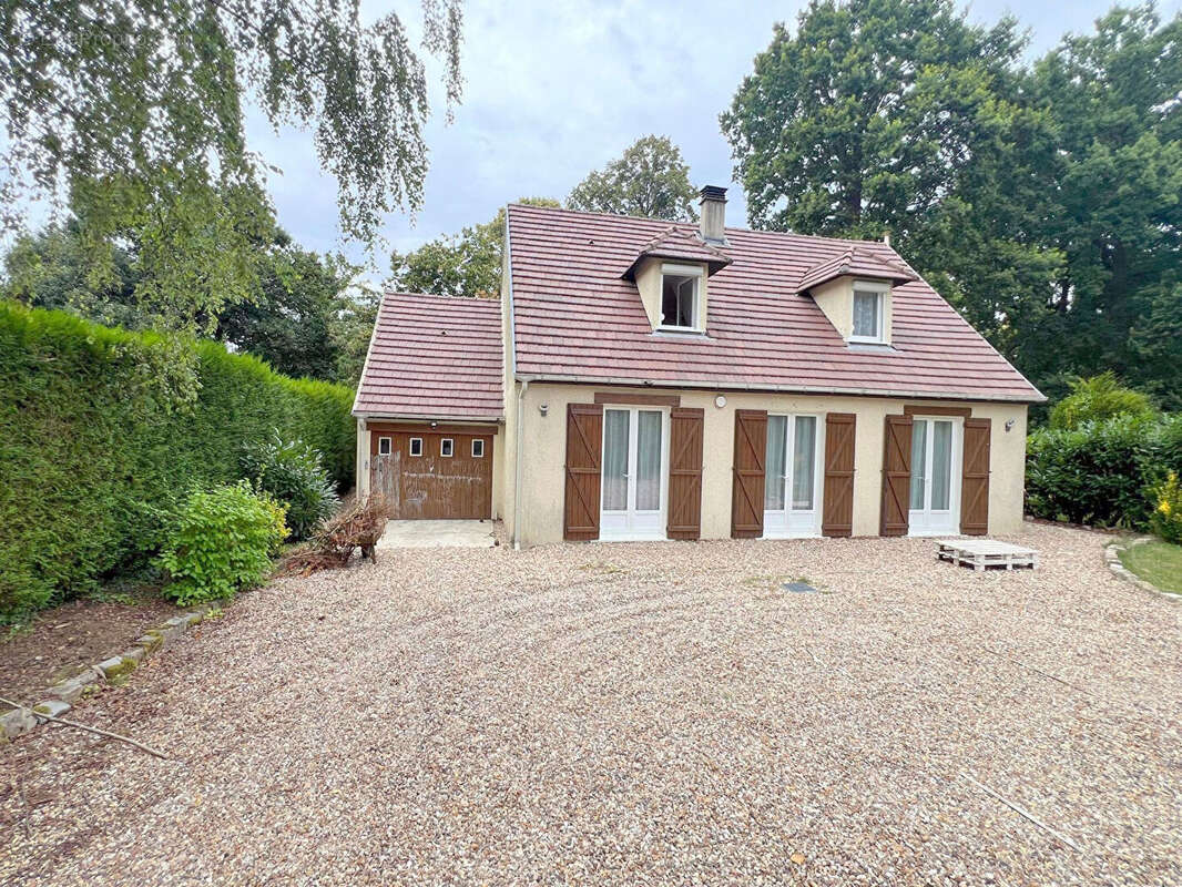 Maison à CHAUMONT-EN-VEXIN