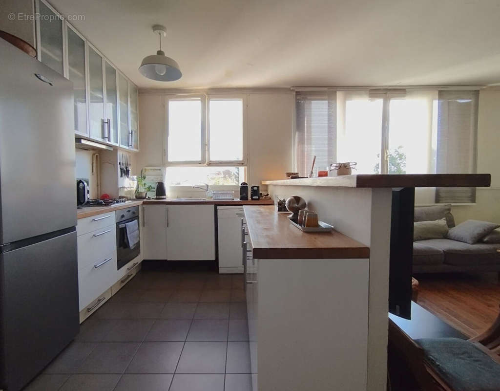 Appartement à COLOMBES