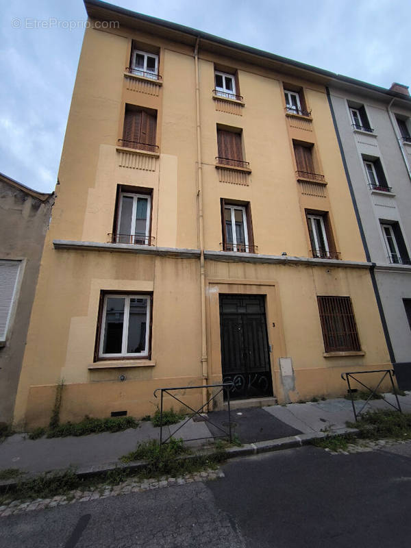 Appartement à LYON-3E