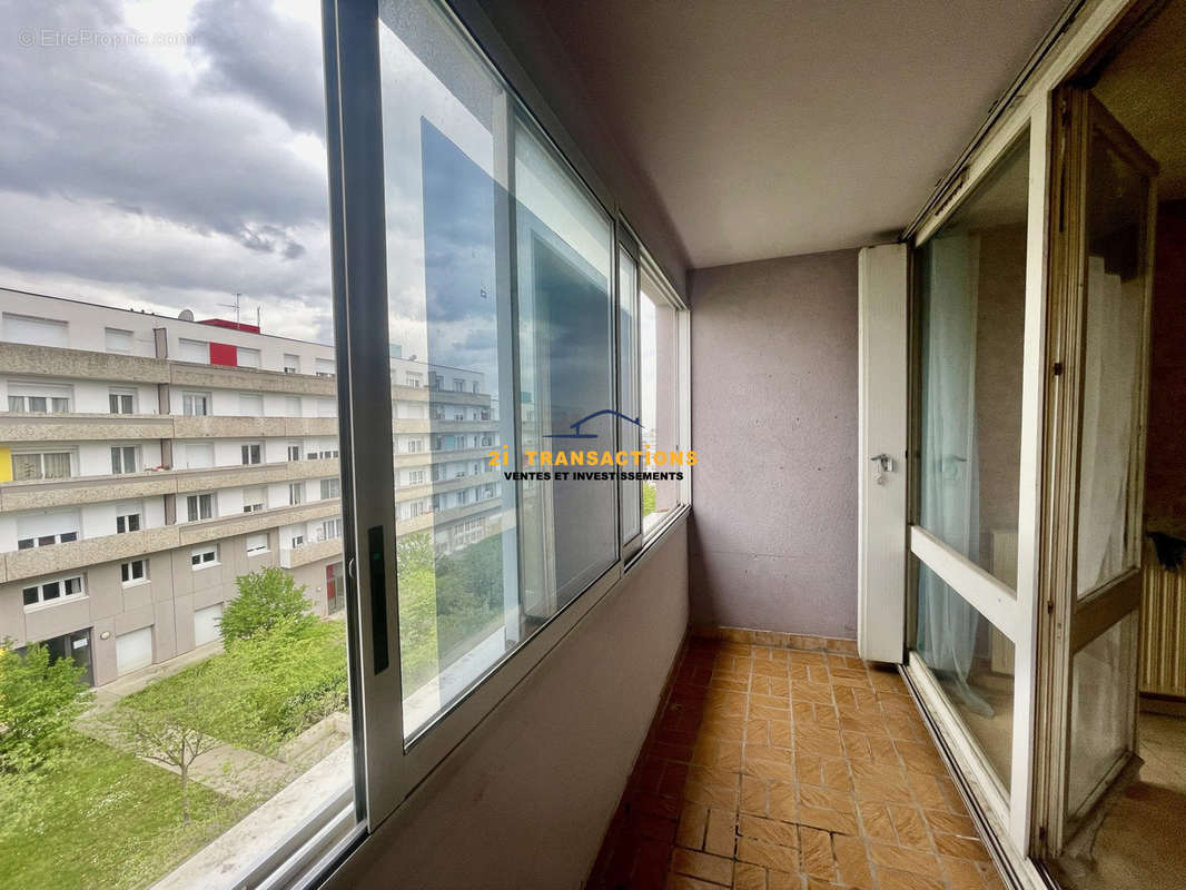 Appartement à SAINT-ETIENNE