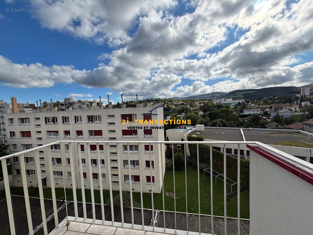 Appartement à SAINT-ETIENNE