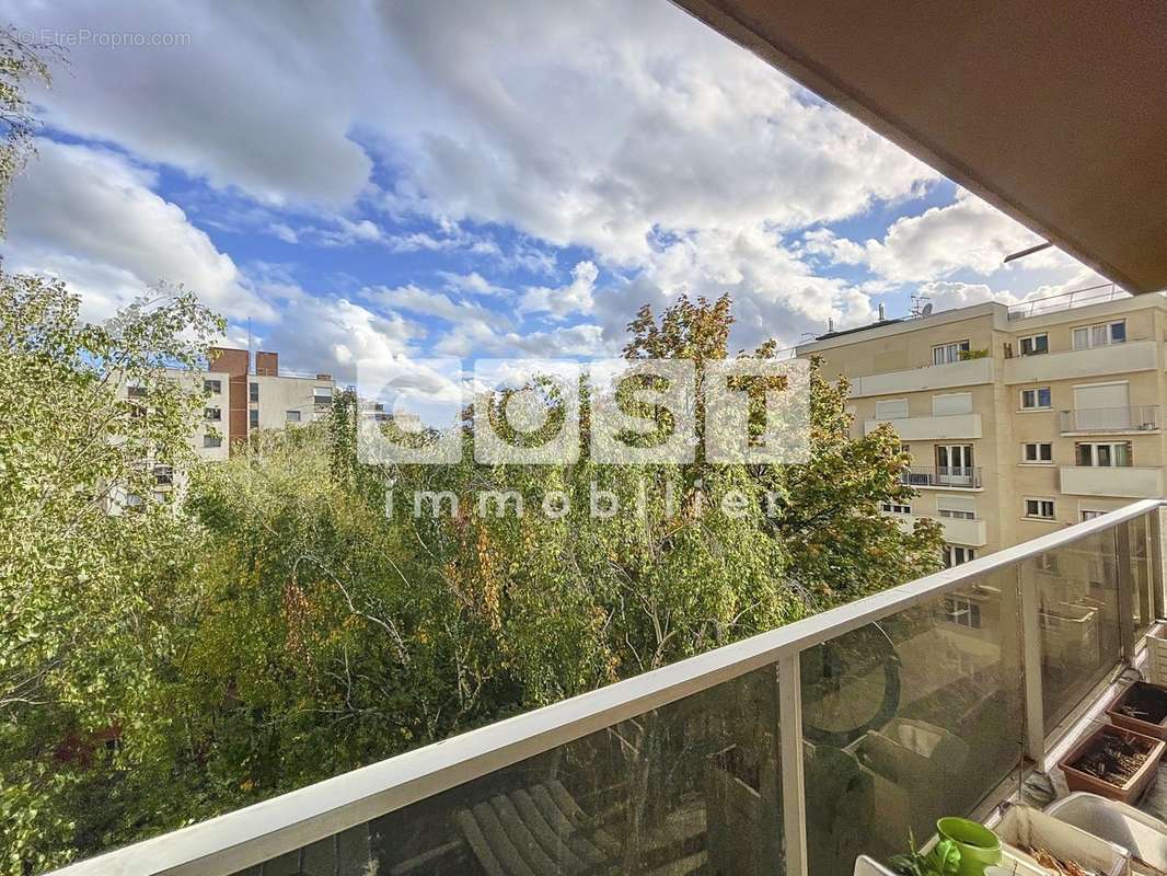 Appartement à PARIS-20E