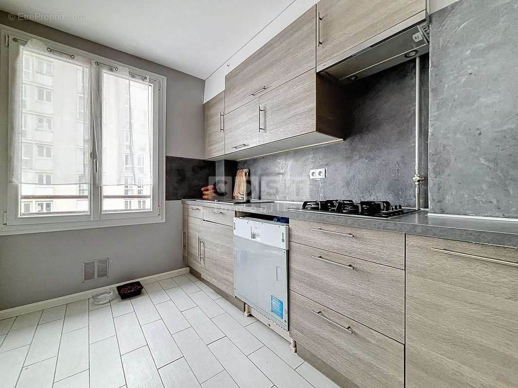 Appartement à COLOMBES