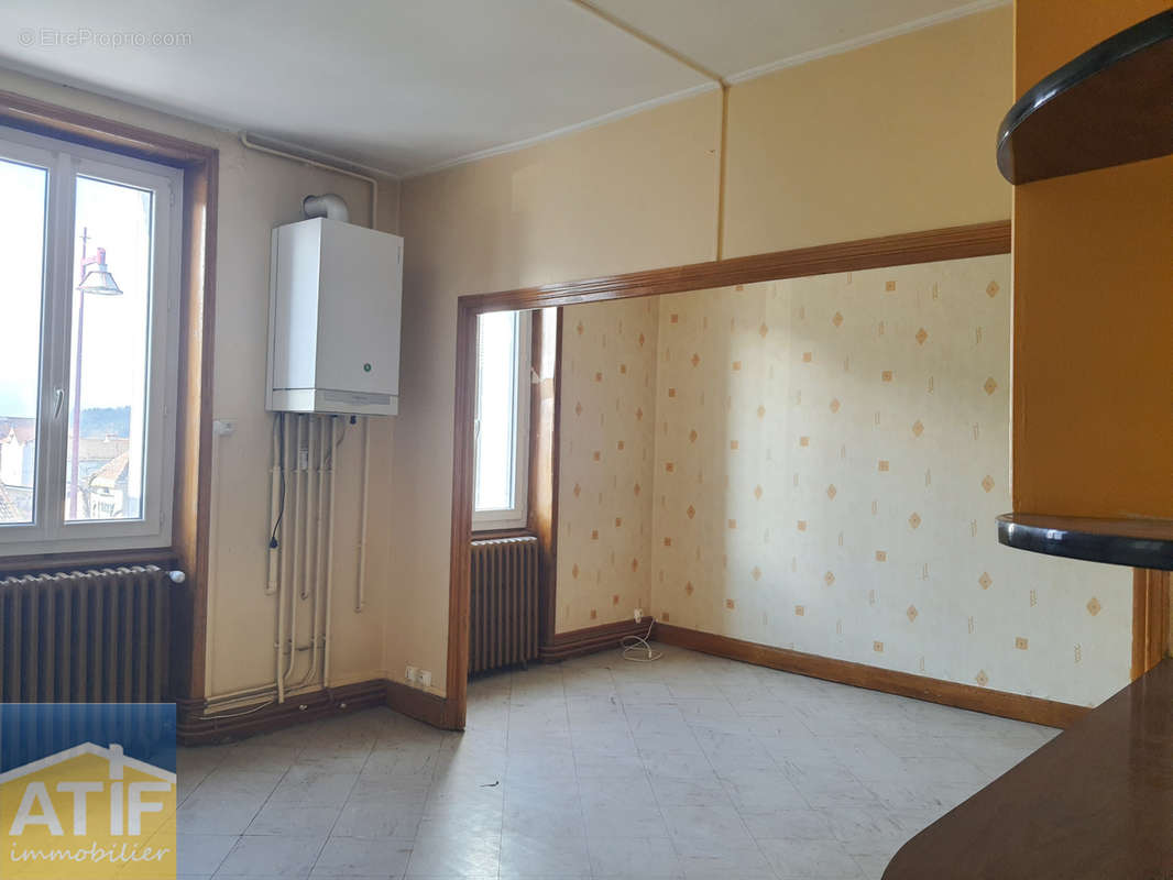 Appartement à CHABRELOCHE