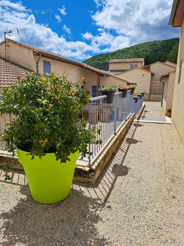 Autre à SISTERON