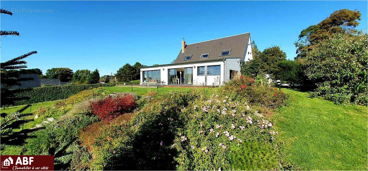 Maison à VARENGEVILLE-SUR-MER