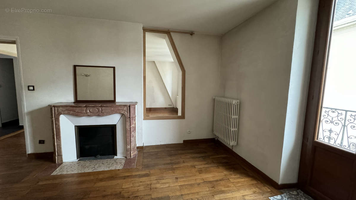 Appartement à AIX-LES-BAINS