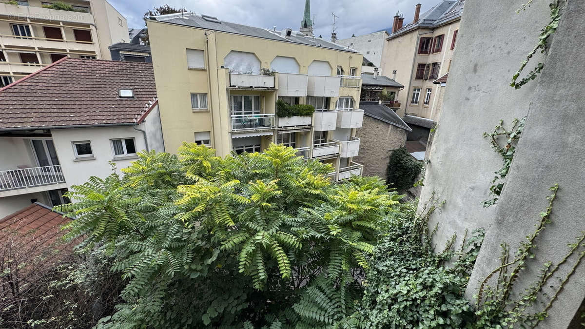 Appartement à AIX-LES-BAINS