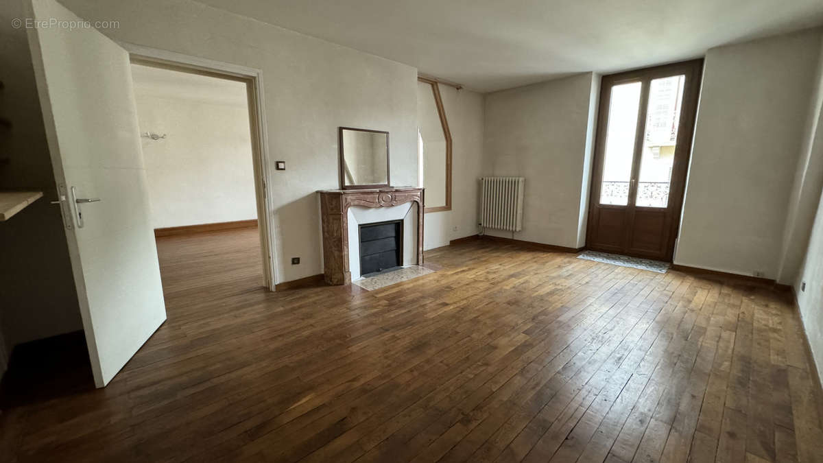 Appartement à AIX-LES-BAINS