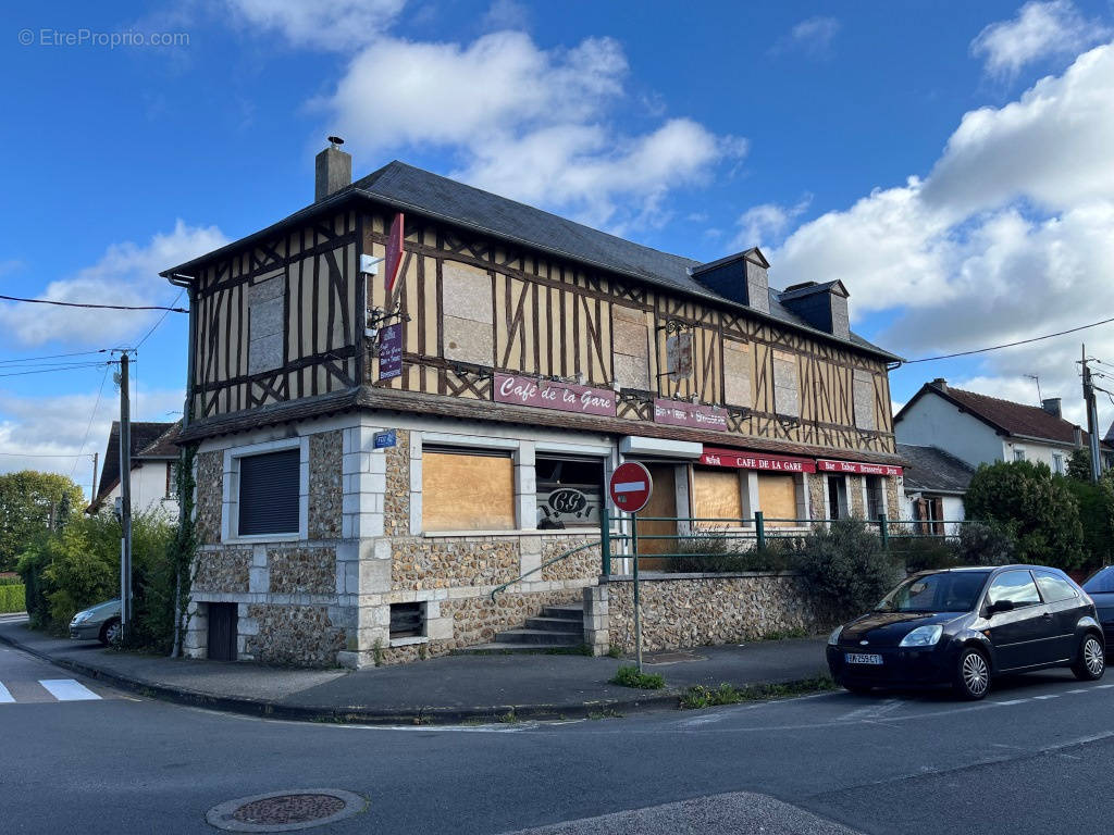 Commerce à BRIONNE