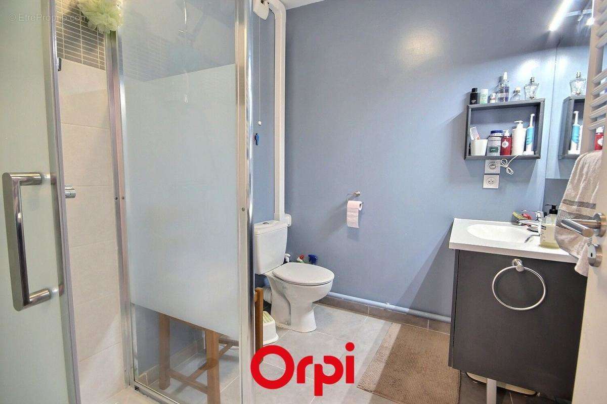 Appartement à MARSEILLE-12E