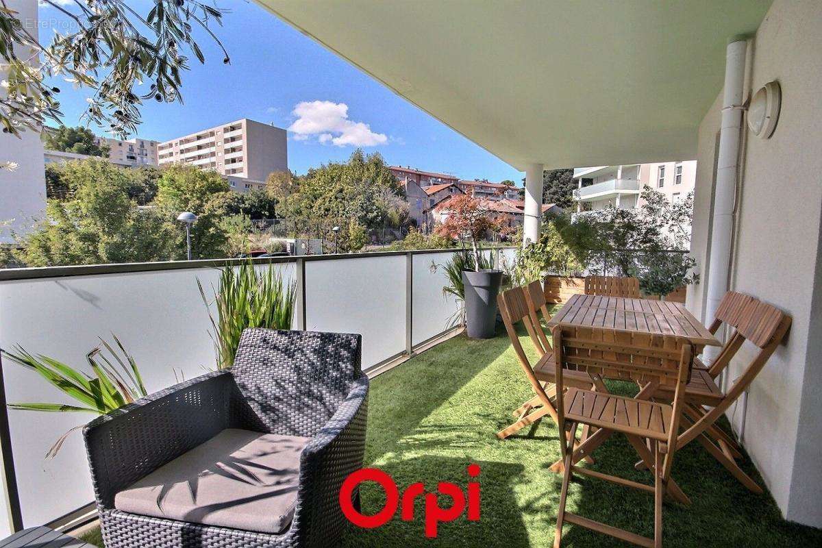 Appartement à MARSEILLE-12E