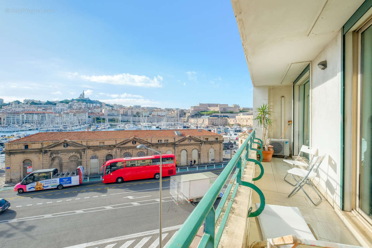 Appartement à MARSEILLE-2E