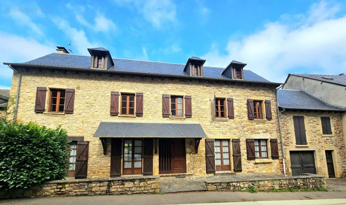 Maison à RIGNAC