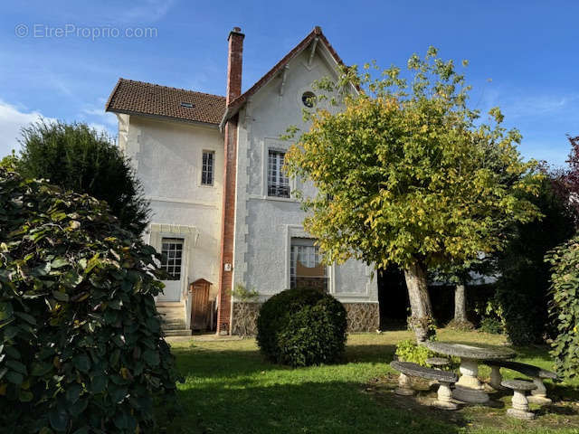 Maison à VERNOUILLET