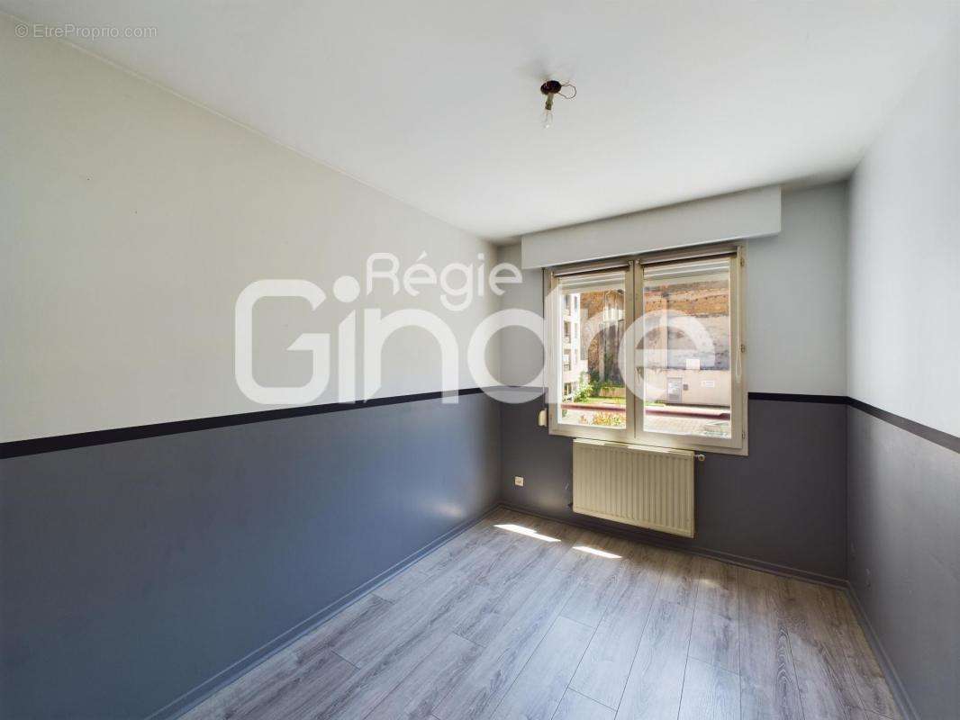 Appartement à LYON-9E