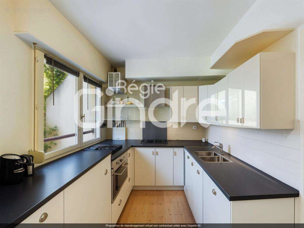 Appartement à LYON-9E